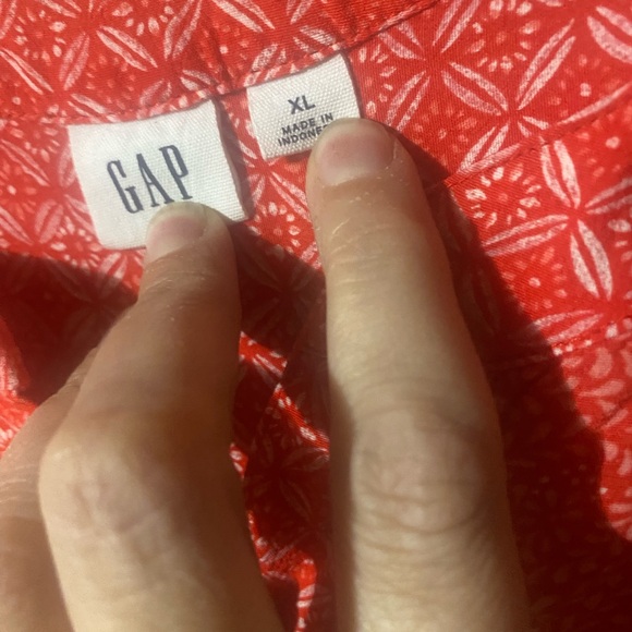 GAP Coral Button-Front Midi Dress - Picture 3 of 4